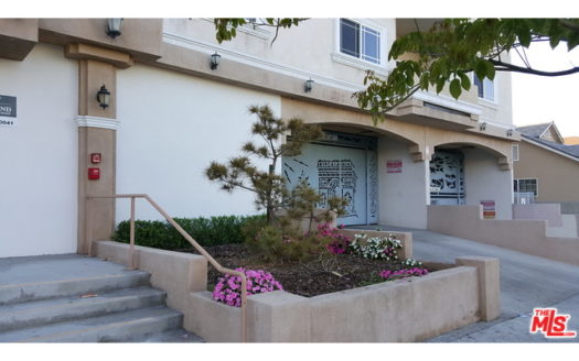 올림픽, 켄모어 인근 2베드 콘도 매매