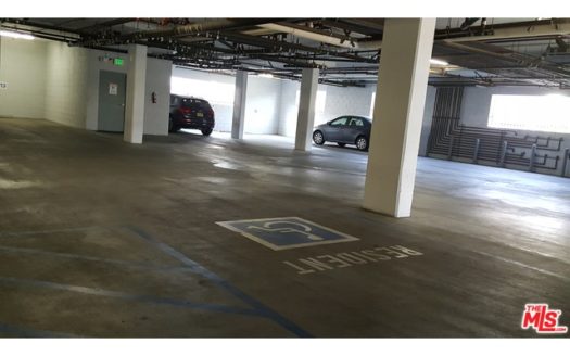 올림픽, 켄모어 인근 2베드 콘도 매매