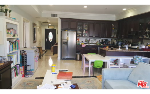 올림픽, 켄모어 인근 2베드 콘도 매매