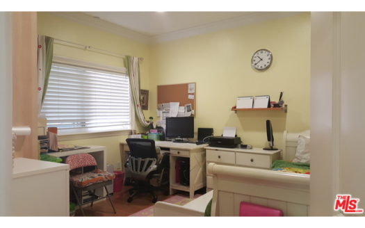 올림픽, 켄모어 인근 2베드 콘도 매매