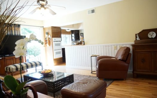 라크라센터 피컨스캐년 3Bed/2.5Bath