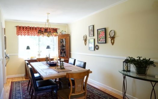 라크라센터 피컨스캐년 3Bed/2.5Bath