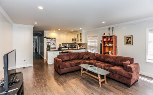 Charming and Cozy Spanish Style 2Units