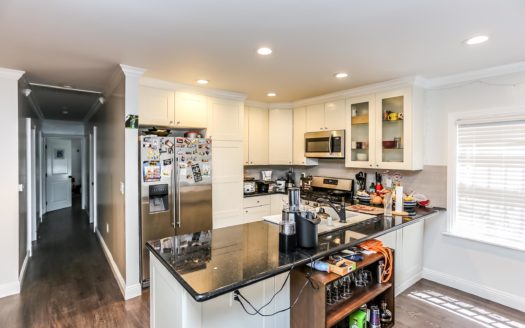 Charming and Cozy Spanish Style 2Units