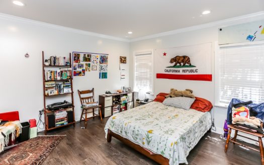 Charming and Cozy Spanish Style 2Units