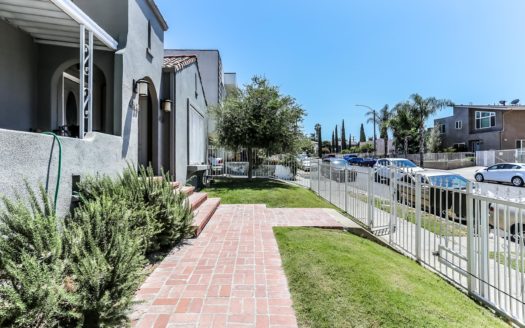 Charming and Cozy Spanish Style 2Units