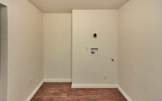 한인타운 인근 C조닝 아담스 4유닛 인컴 부동산