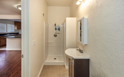 한인타운 인근 C조닝 아담스 4유닛 인컴 부동산