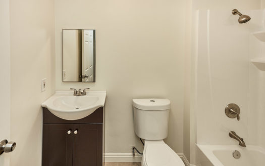 한인타운 인근 C조닝 아담스 4유닛 인컴 부동산