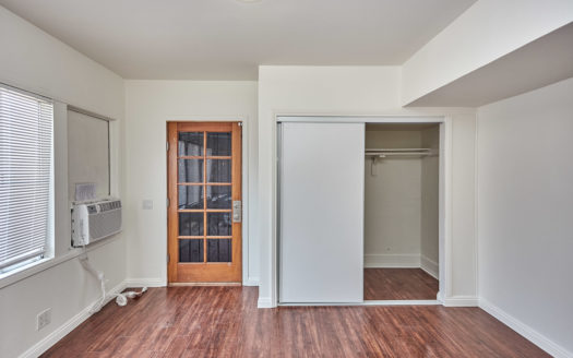 한인타운 인근 C조닝 아담스 4유닛 인컴 부동산