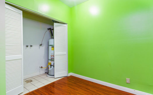 LA한인타운 이벨극장 인근 행콕팍 2베드 콘도 매매