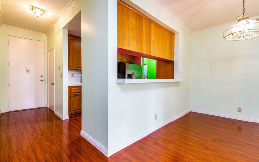 LA한인타운 이벨극장 인근 행콕팍 2베드 콘도 매매