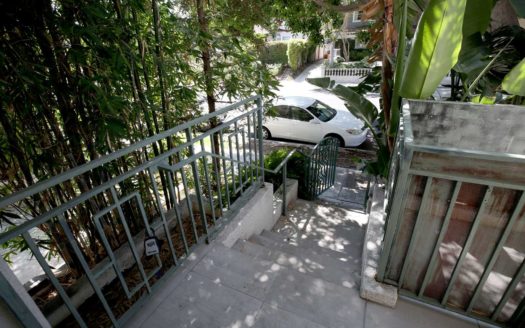 3가 학군, 한인타운 인근 행콕파크 3베드 콘도