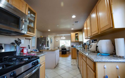 Victorian-style 3beds +2baths Single House
