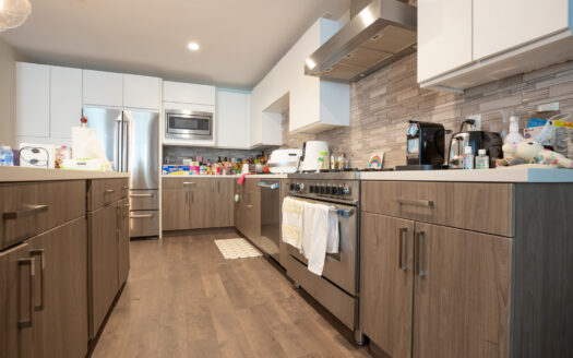 Brand New Luxury Residence-THE SAN MARINO!