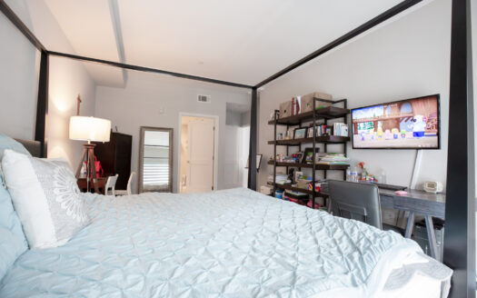 Brand New Luxury Residence-THE SAN MARINO!