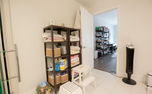 Brand New Luxury Residence-THE SAN MARINO!