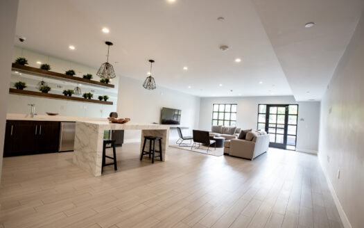 Brand New Luxury Residence-THE SAN MARINO!