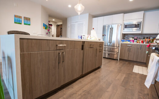 Brand New Luxury Residence-THE SAN MARINO!