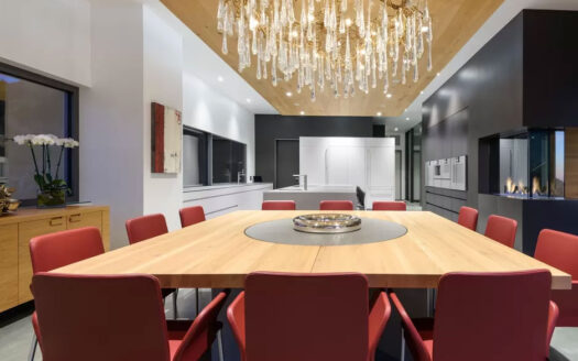 Ultramodern House in Beverly Hills