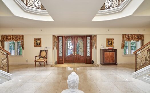 Coldwater Canyon Park 10분거리, 베벌리힐스 5베드 하우스